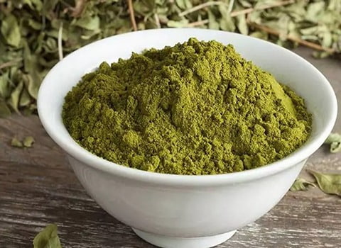 تصویر 1 از حنای بی رنگ برای صورت بدون مواد افزودنی مضر